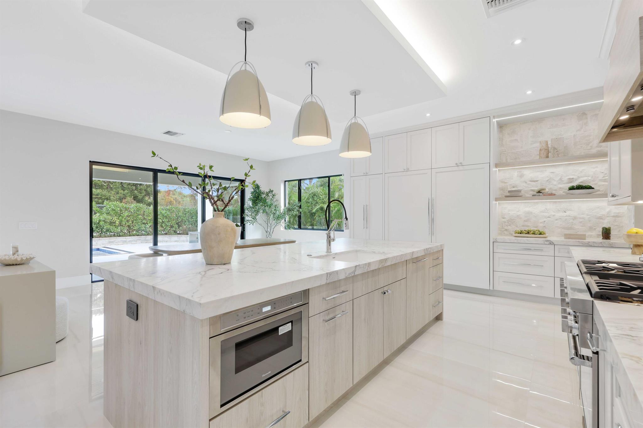 151 Eden Rdg Ln Boynton Beach, FL 33435