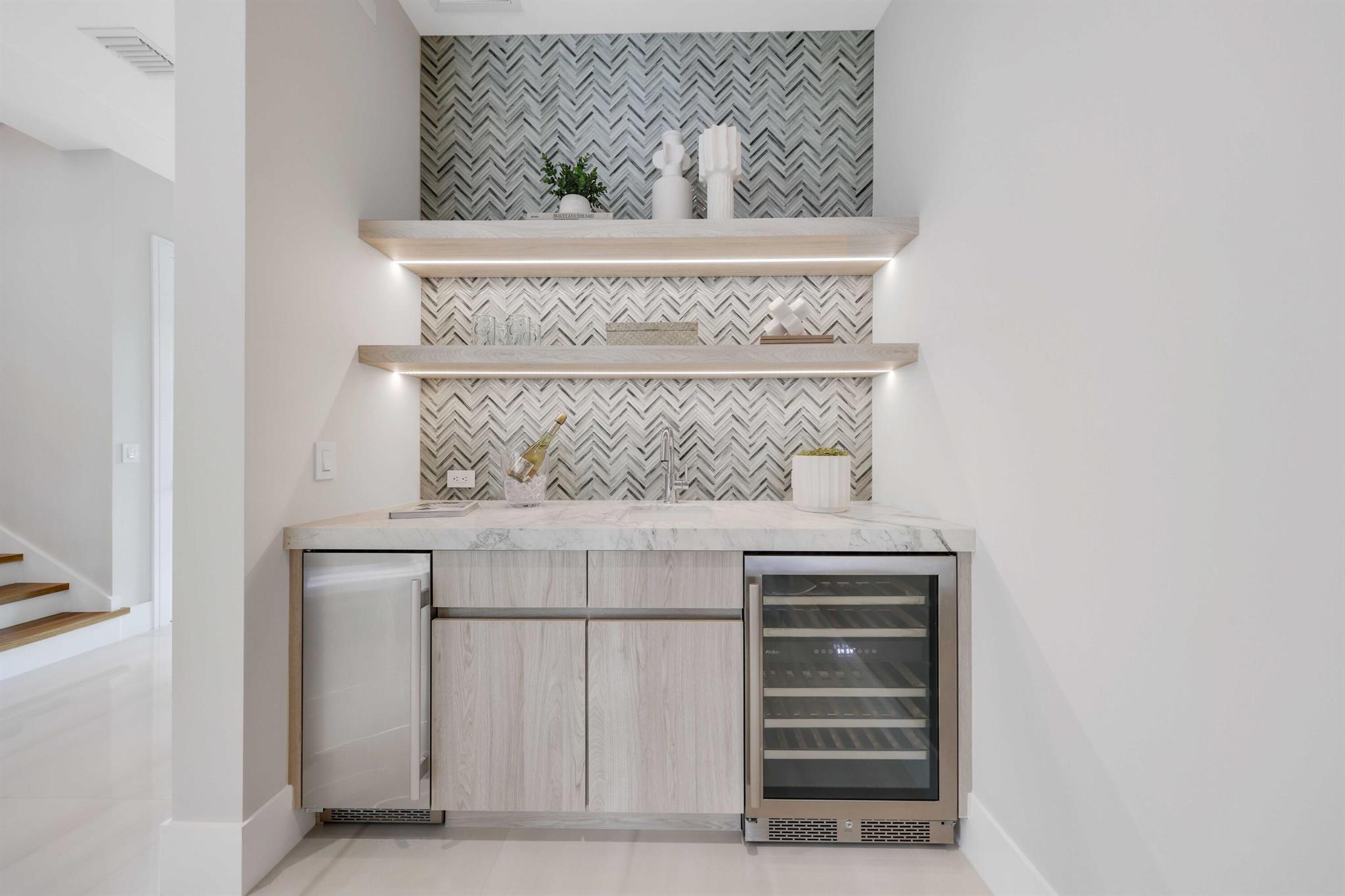 151 Eden Rdg Ln Boynton Beach, FL 33435