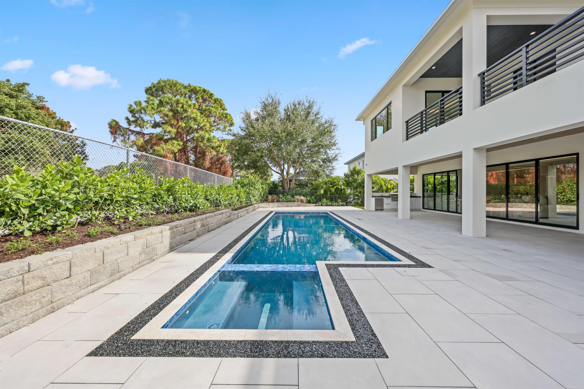 151 Eden Rdg Ln Boynton Beach, FL 33435