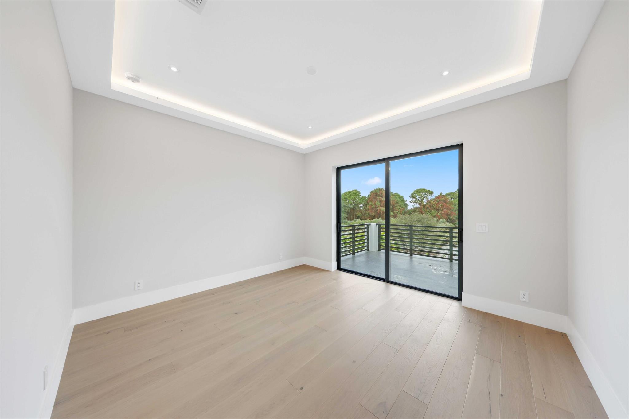 151 Eden Rdg Ln Boynton Beach, FL 33435