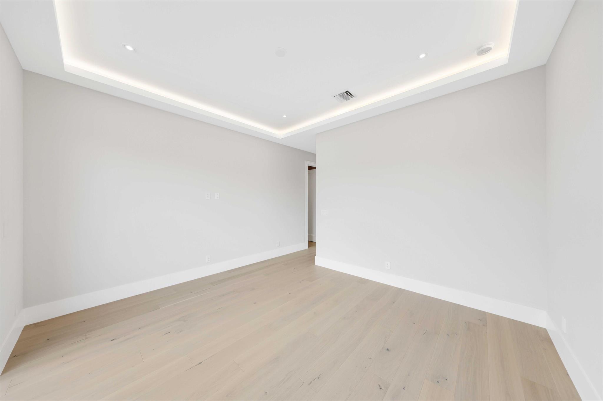 151 Eden Rdg Ln Boynton Beach, FL 33435