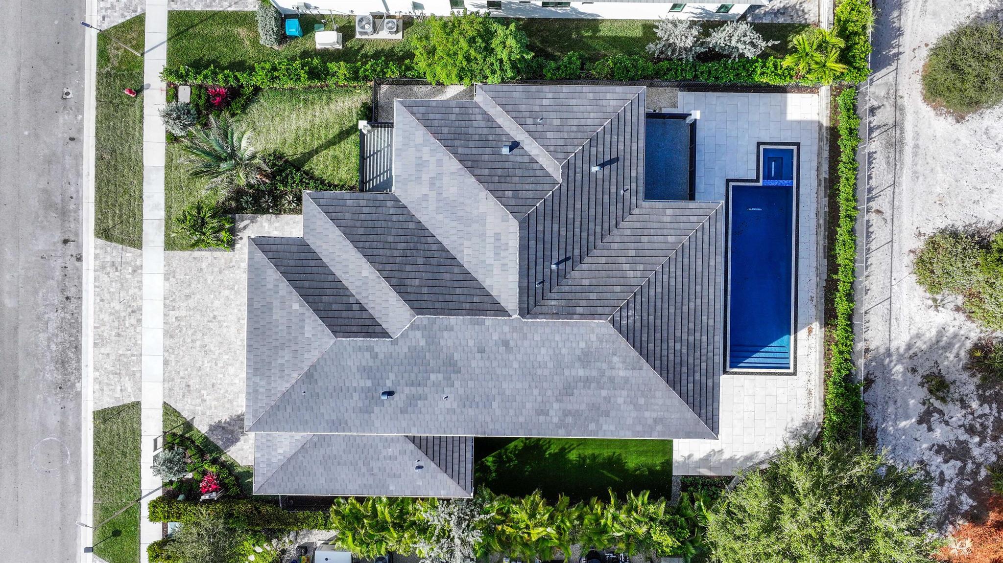 151 Eden Rdg Ln Boynton Beach, FL 33435