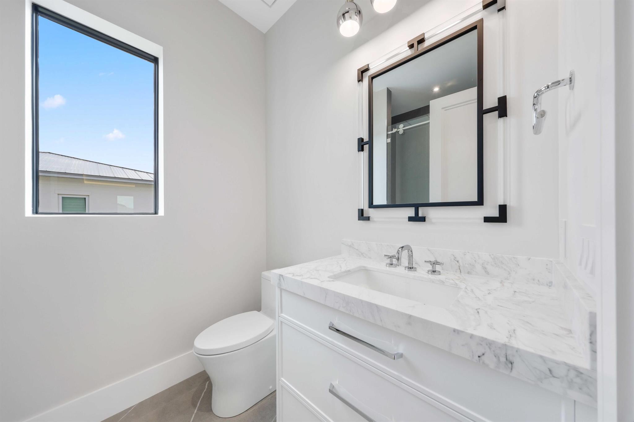 151 Eden Rdg Ln Boynton Beach, FL 33435