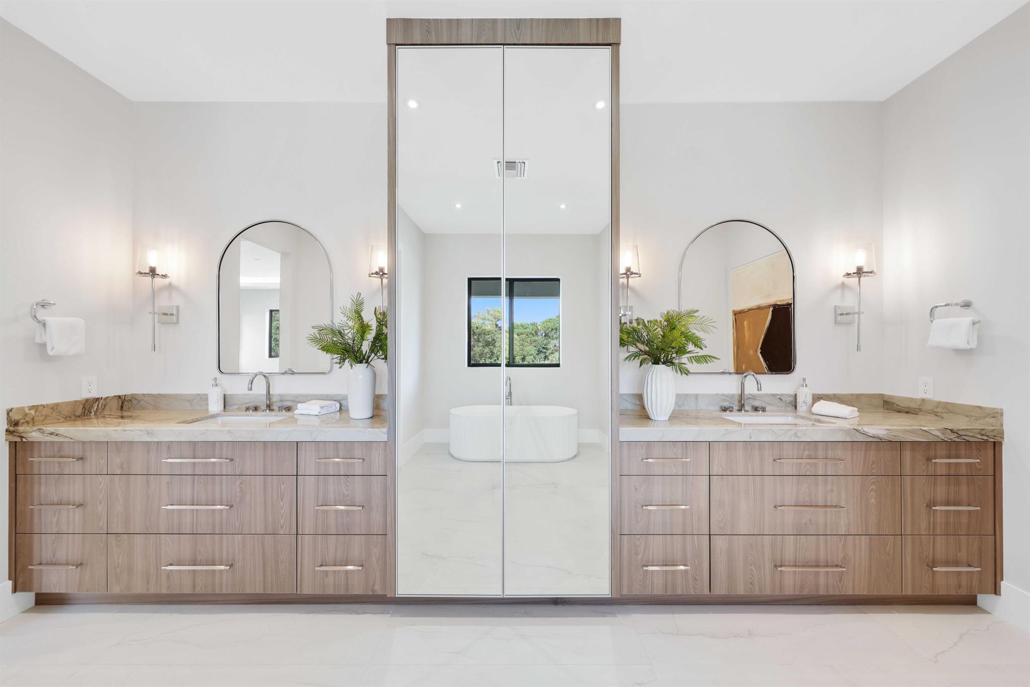 151 Eden Rdg Ln Boynton Beach, FL 33435