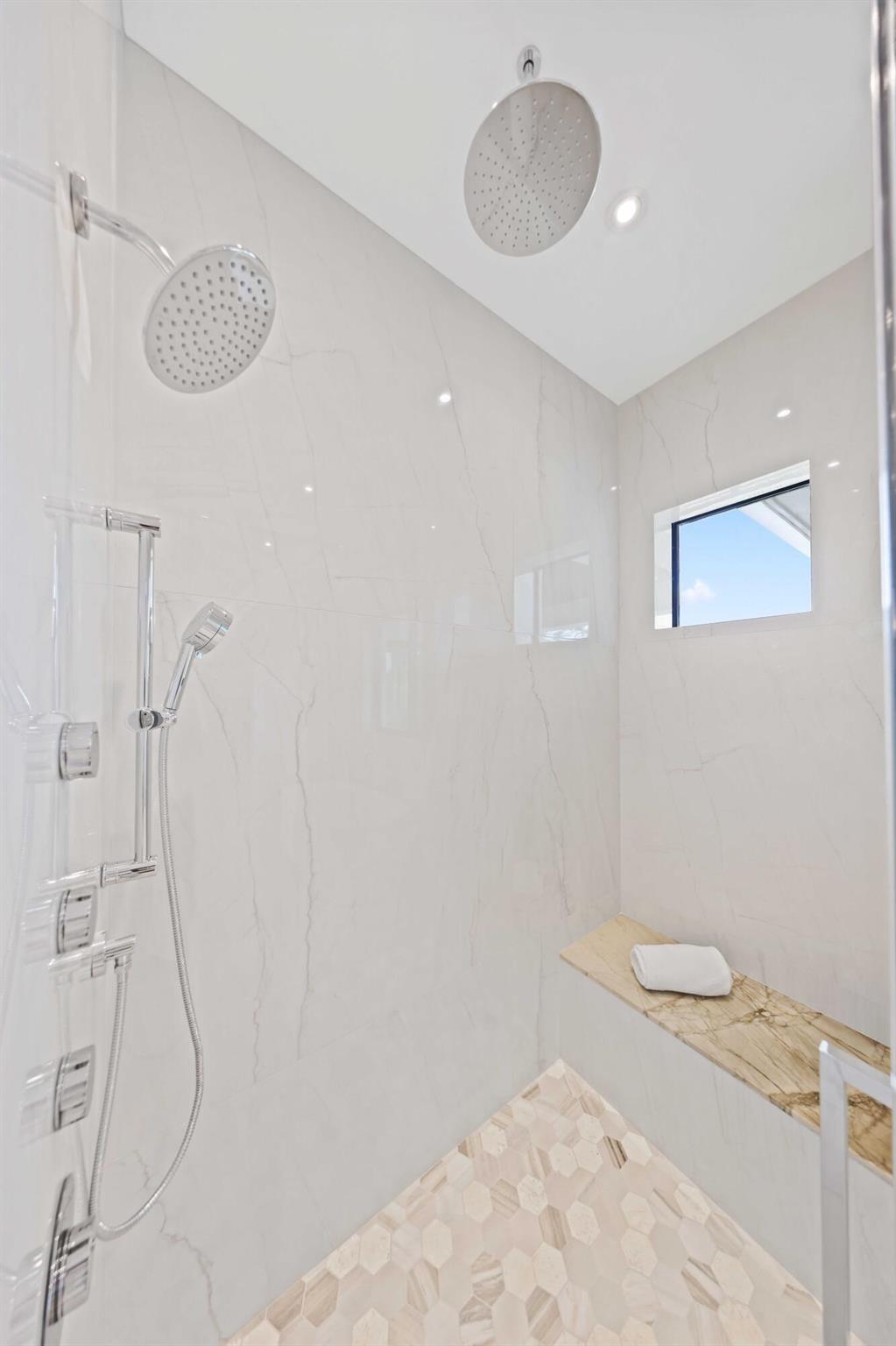 151 Eden Rdg Ln Boynton Beach, FL 33435