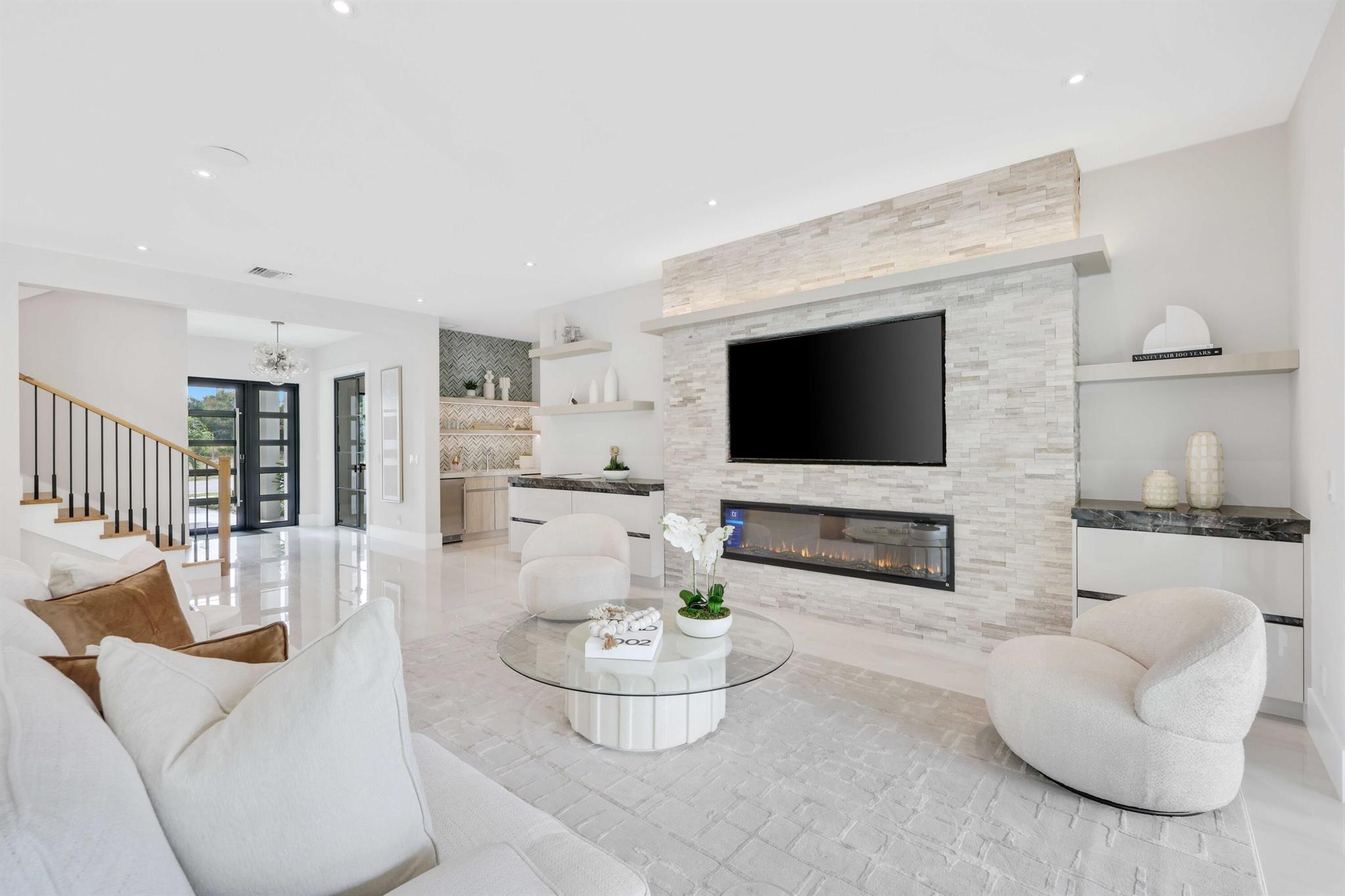 151 Eden Rdg Ln Boynton Beach, FL 33435