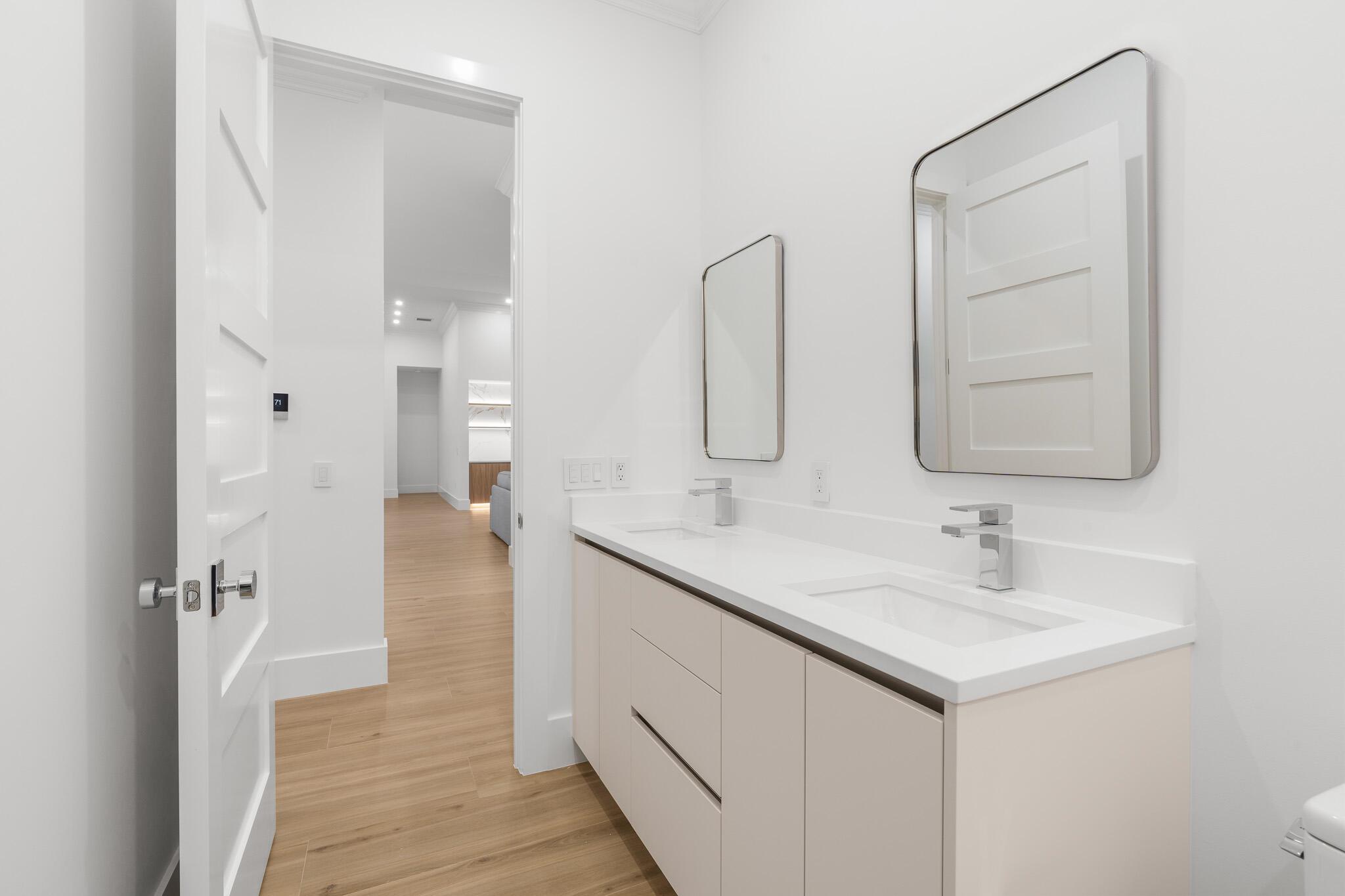 803 Sunset Rd Boynton Beach, FL 33435