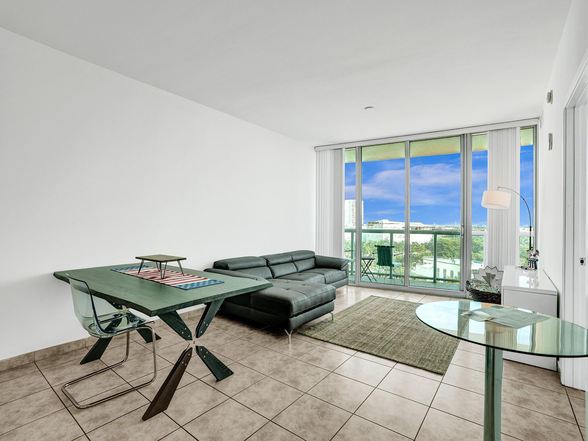 image Marinablue Condo3