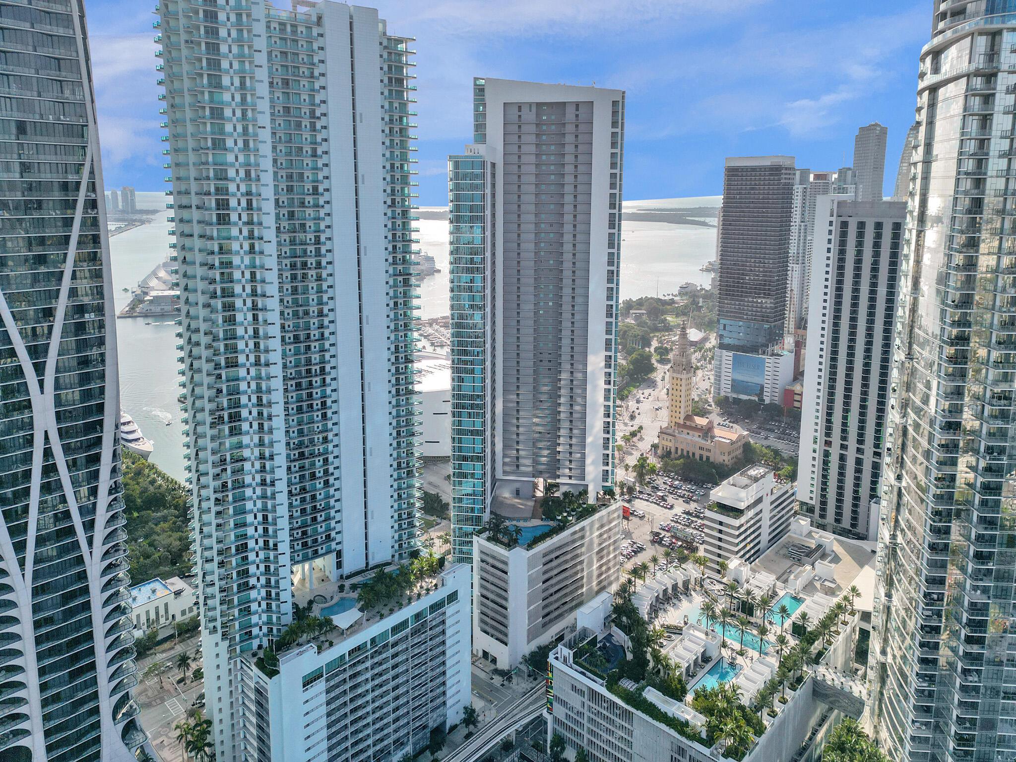 image Marinablue Condo4