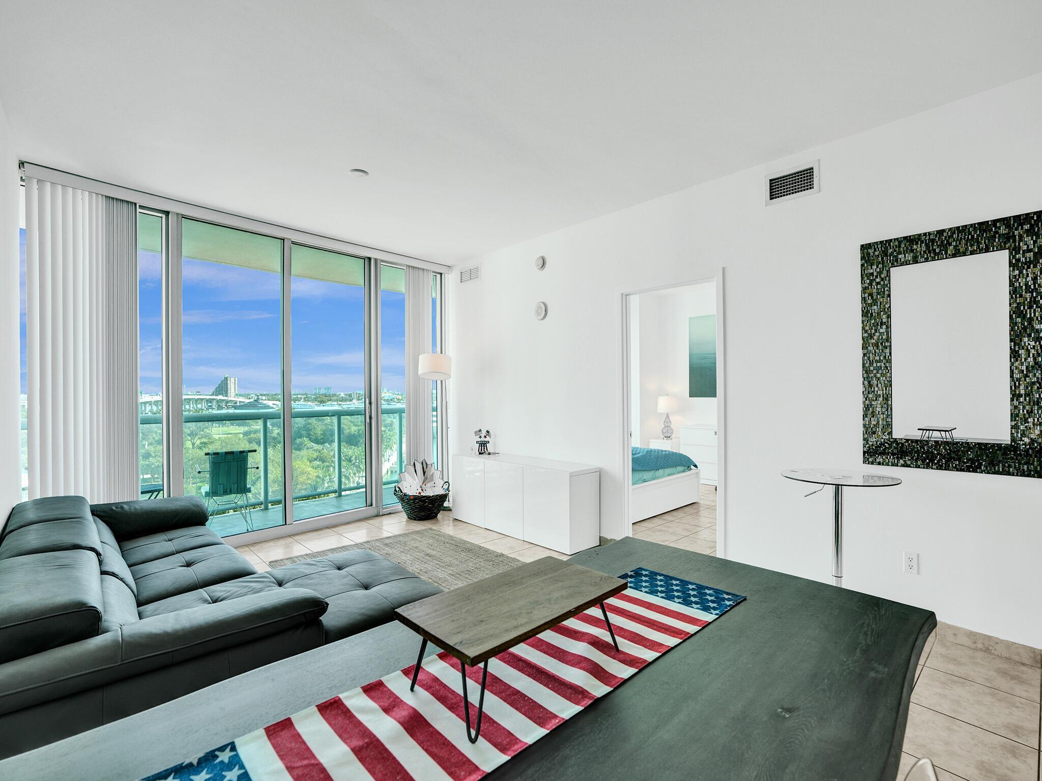 image Marinablue Condo7