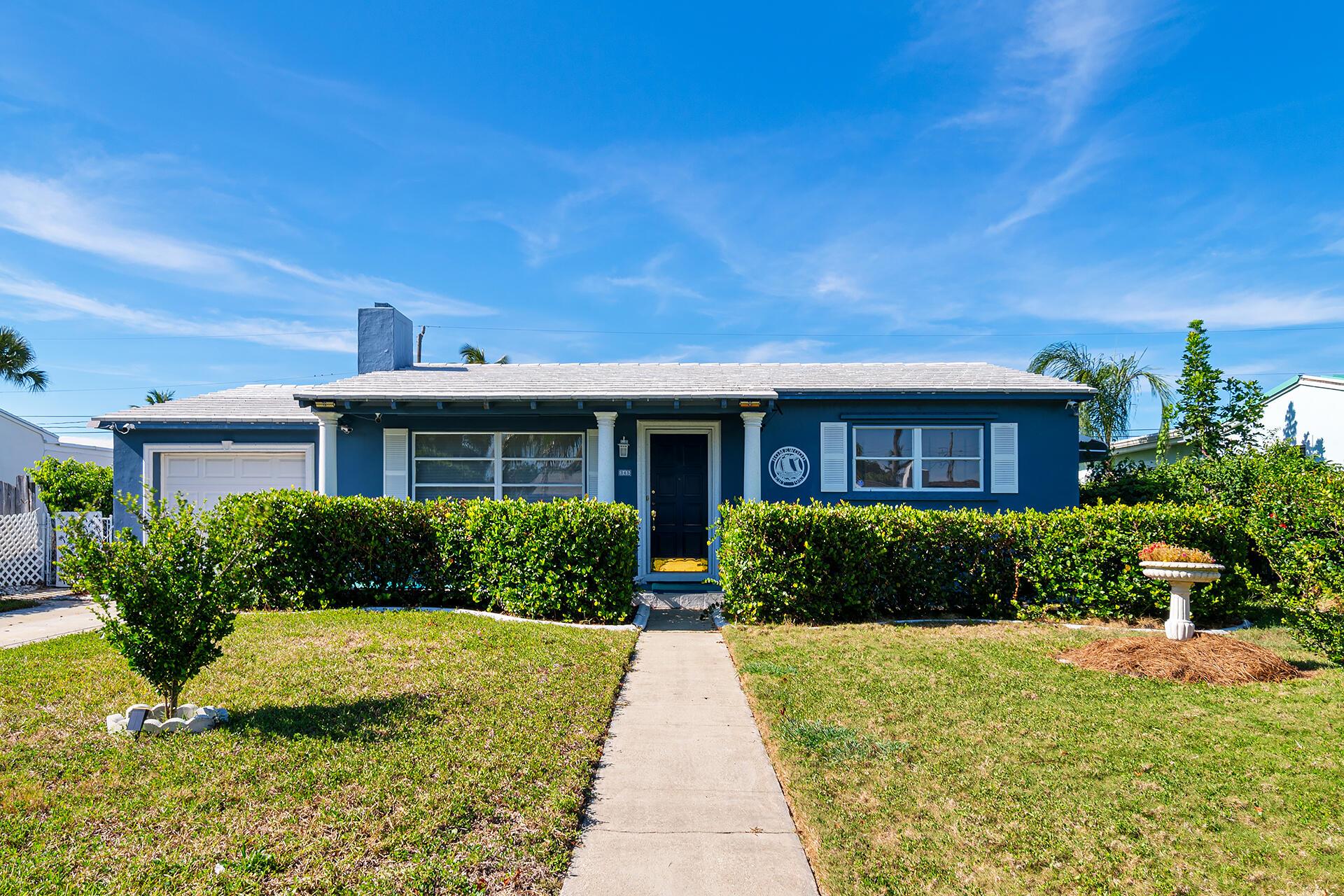 345 Leigh Rd