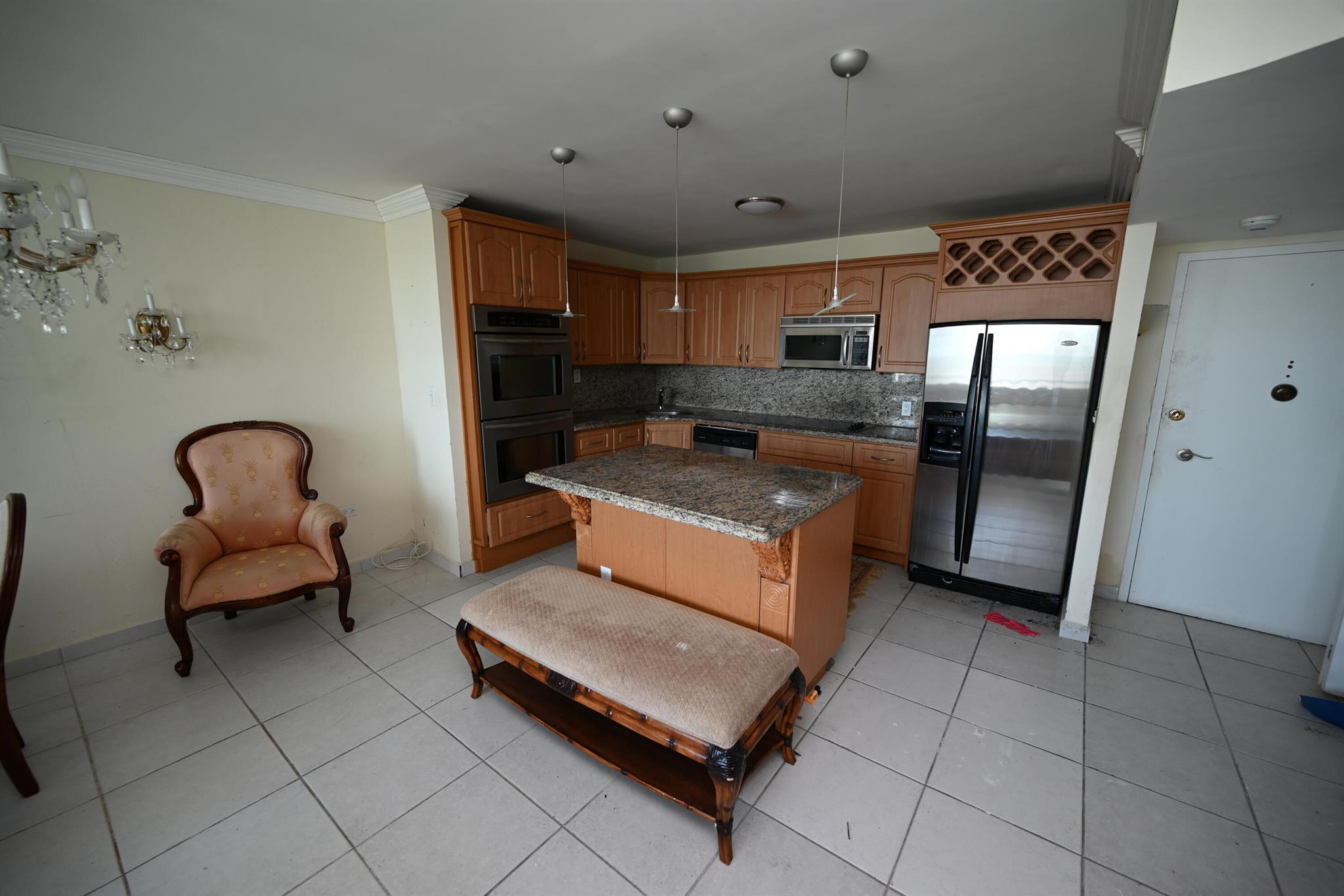 7135 Collins Ave #1603,Miami Beach, FL 33141