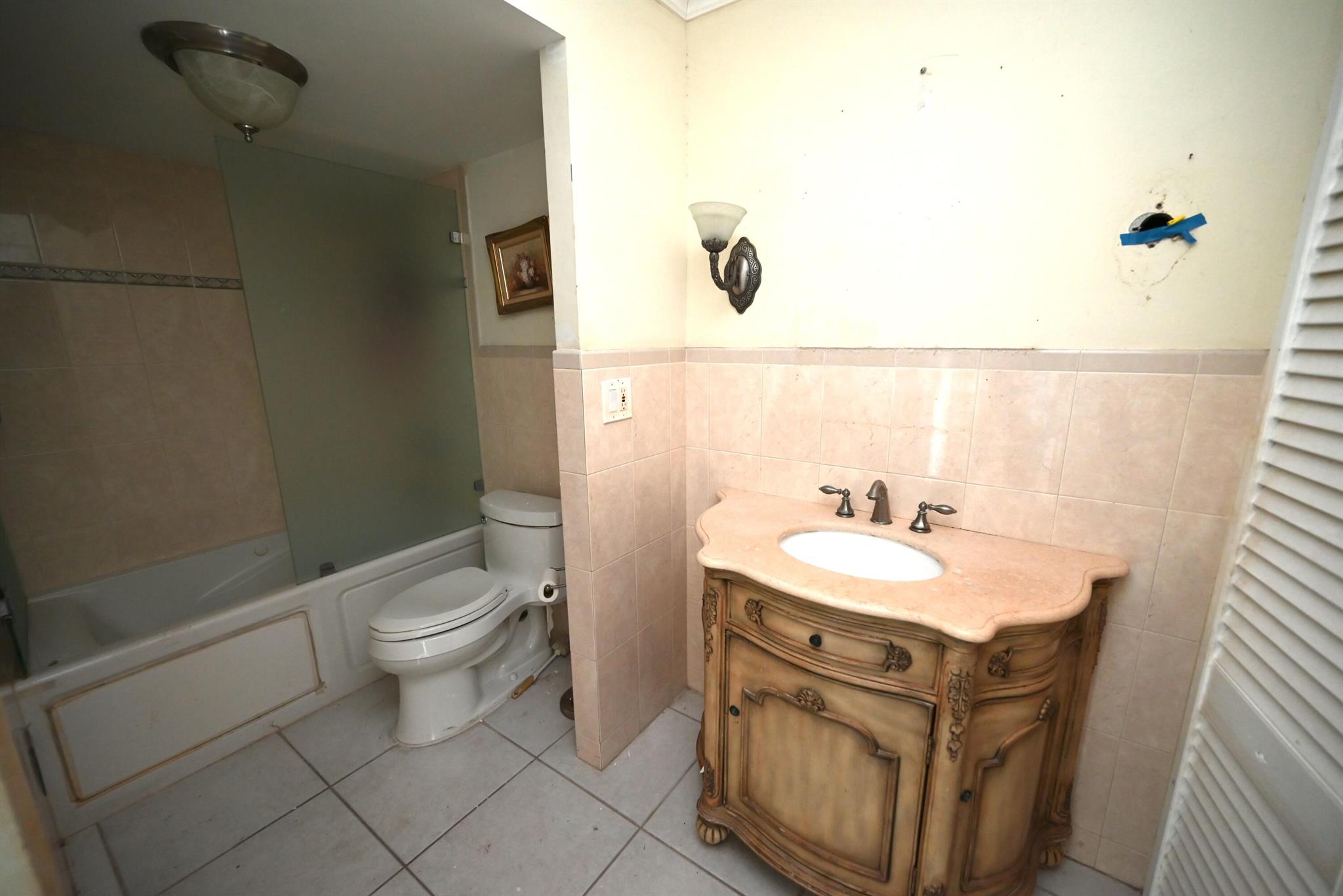 7135 Collins Ave #1603,Miami Beach, FL 33141