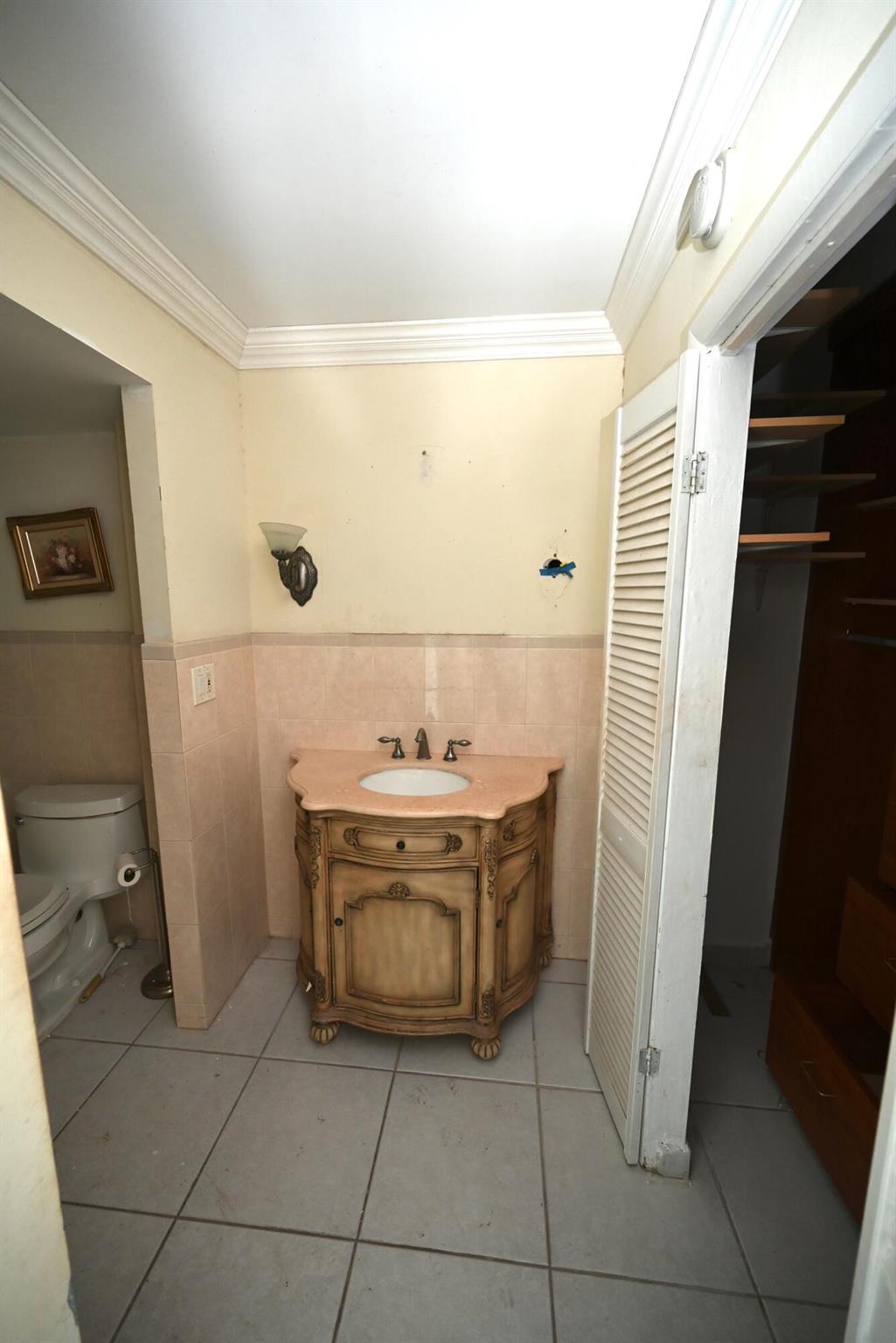 7135 Collins Ave #1603,Miami Beach, FL 33141