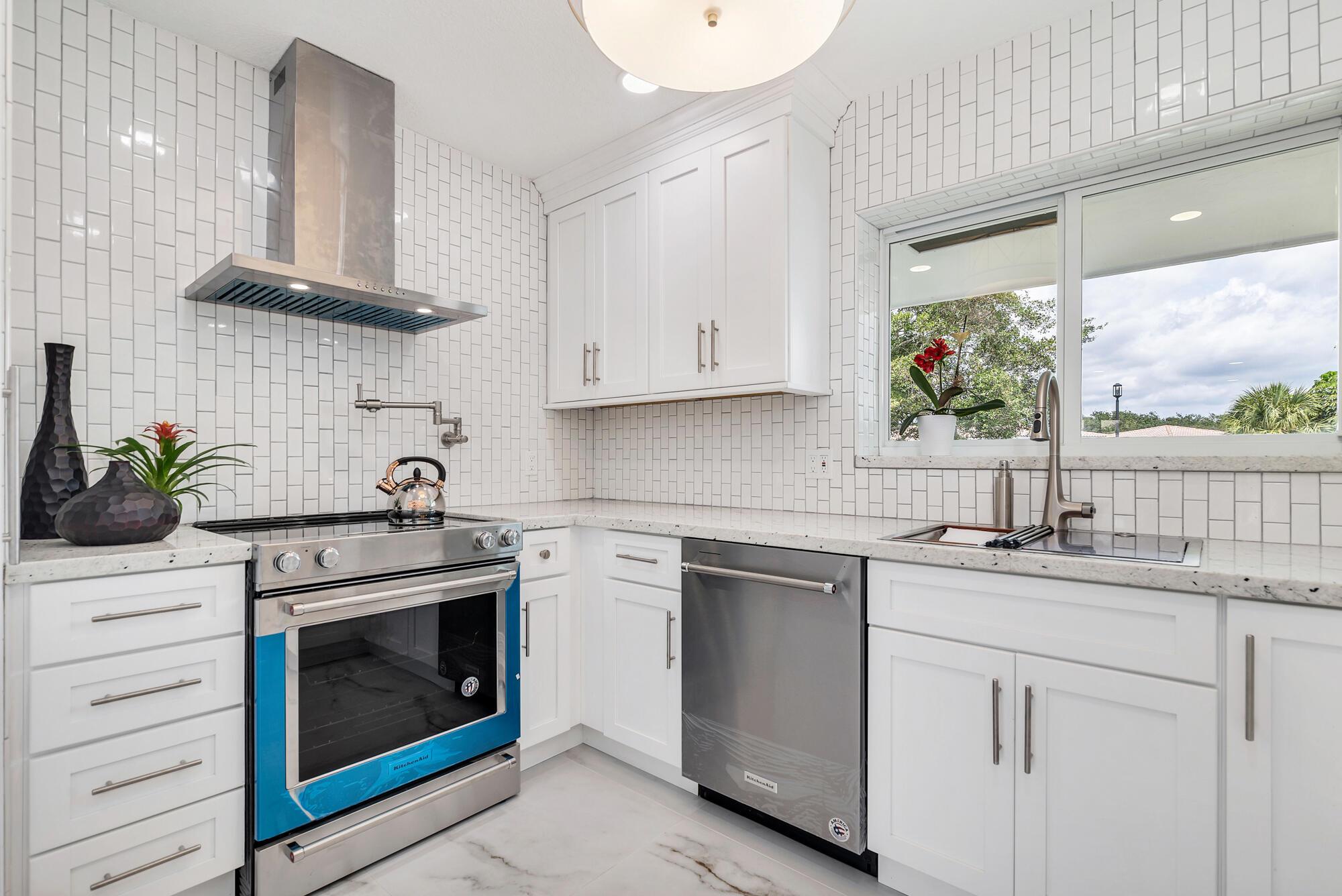 331 Tequesta Dr #223