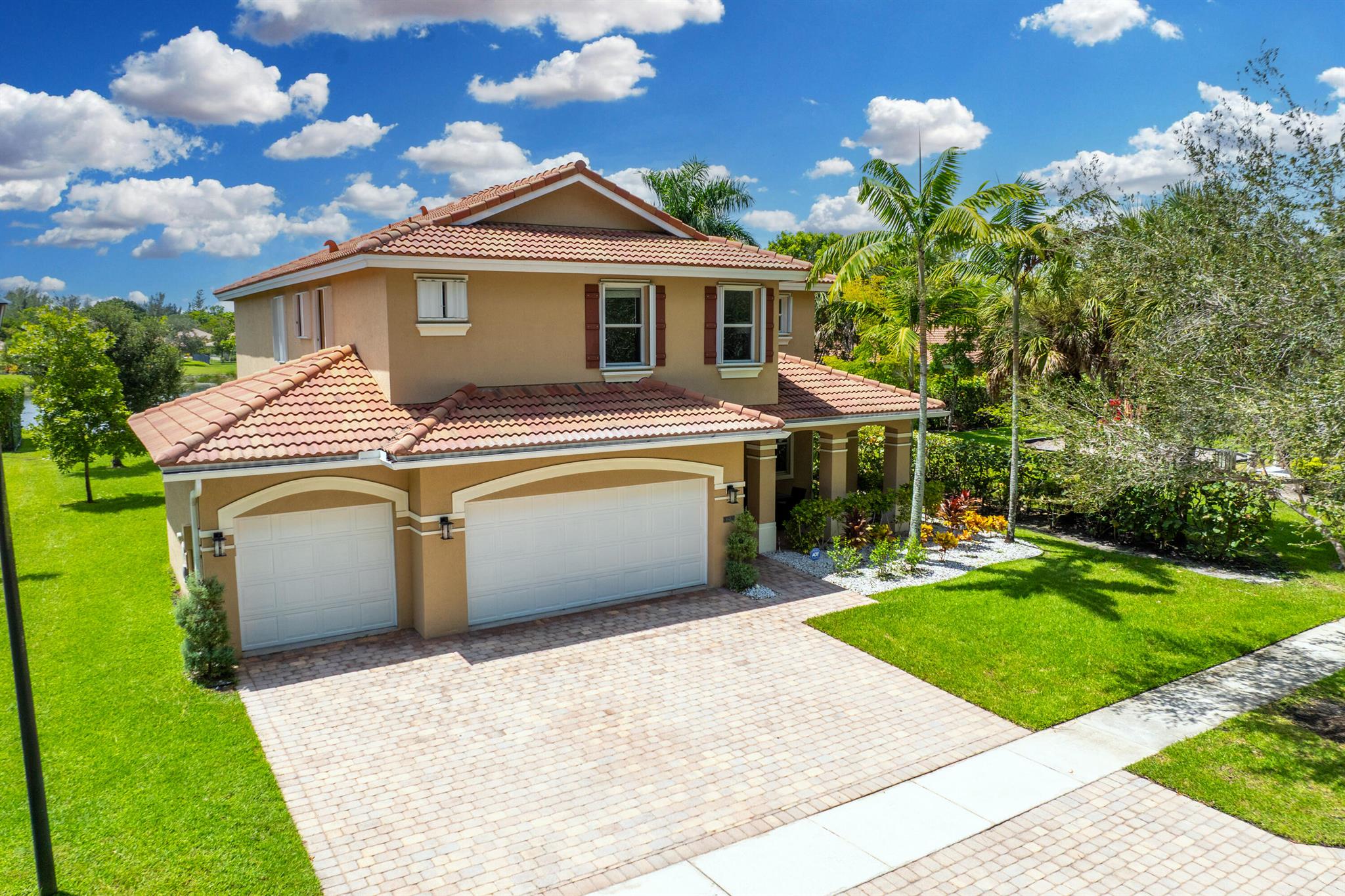 9070 Winterhaven Cir
