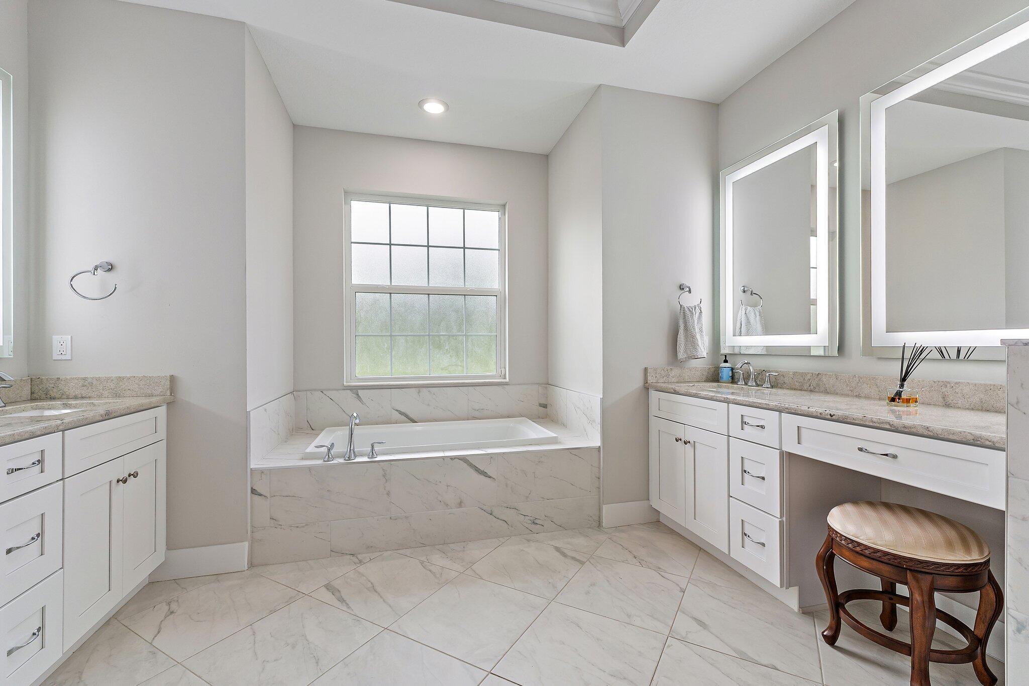 12216 175th Rd Jupiter, FL 33478