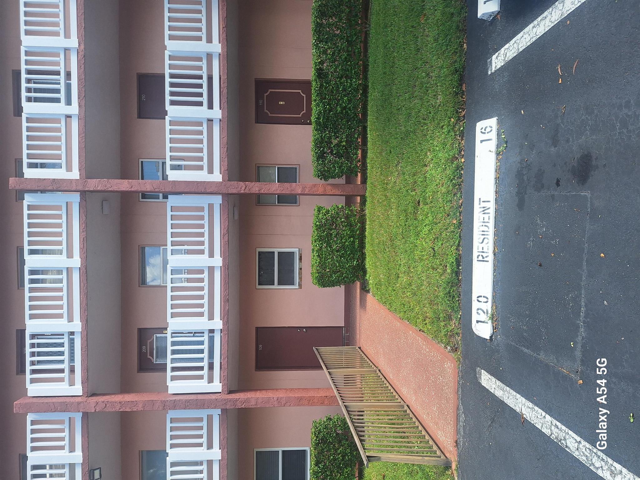 9601 NW Sunrise Lks Blvd Blvd
