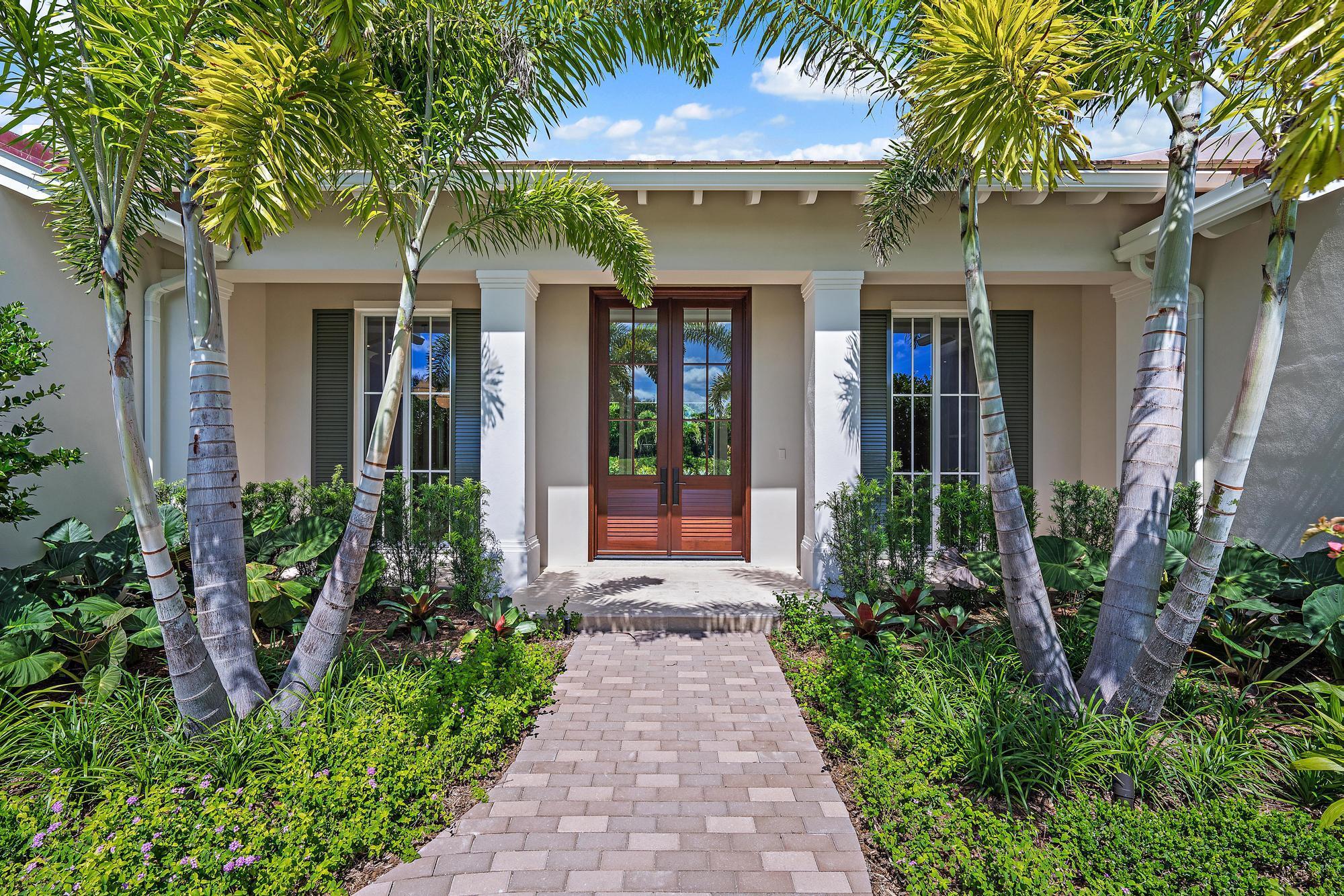 2917 Bluewater Cv