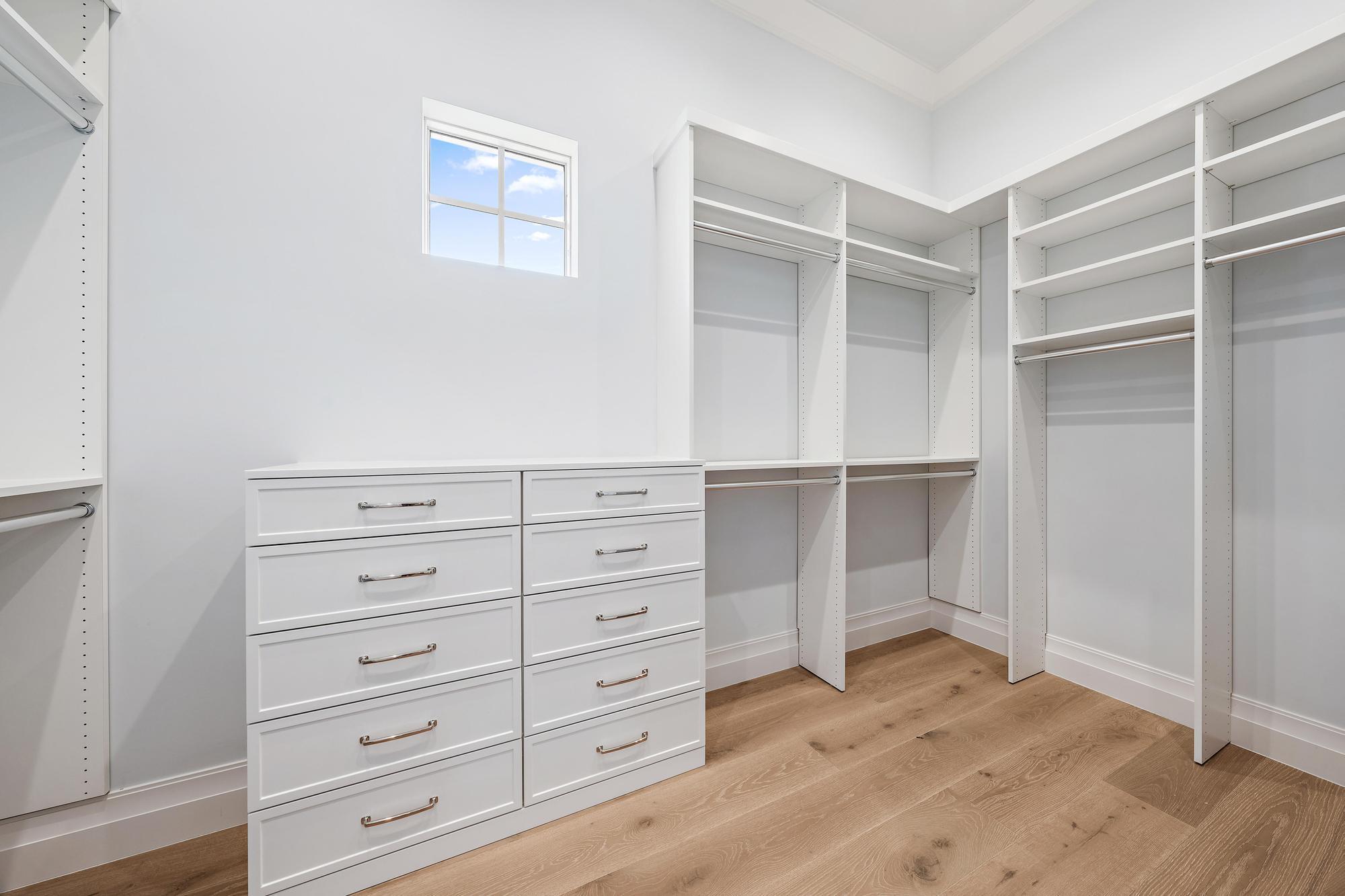 2917 Bluewater Cv Gulfstream, FL 33483