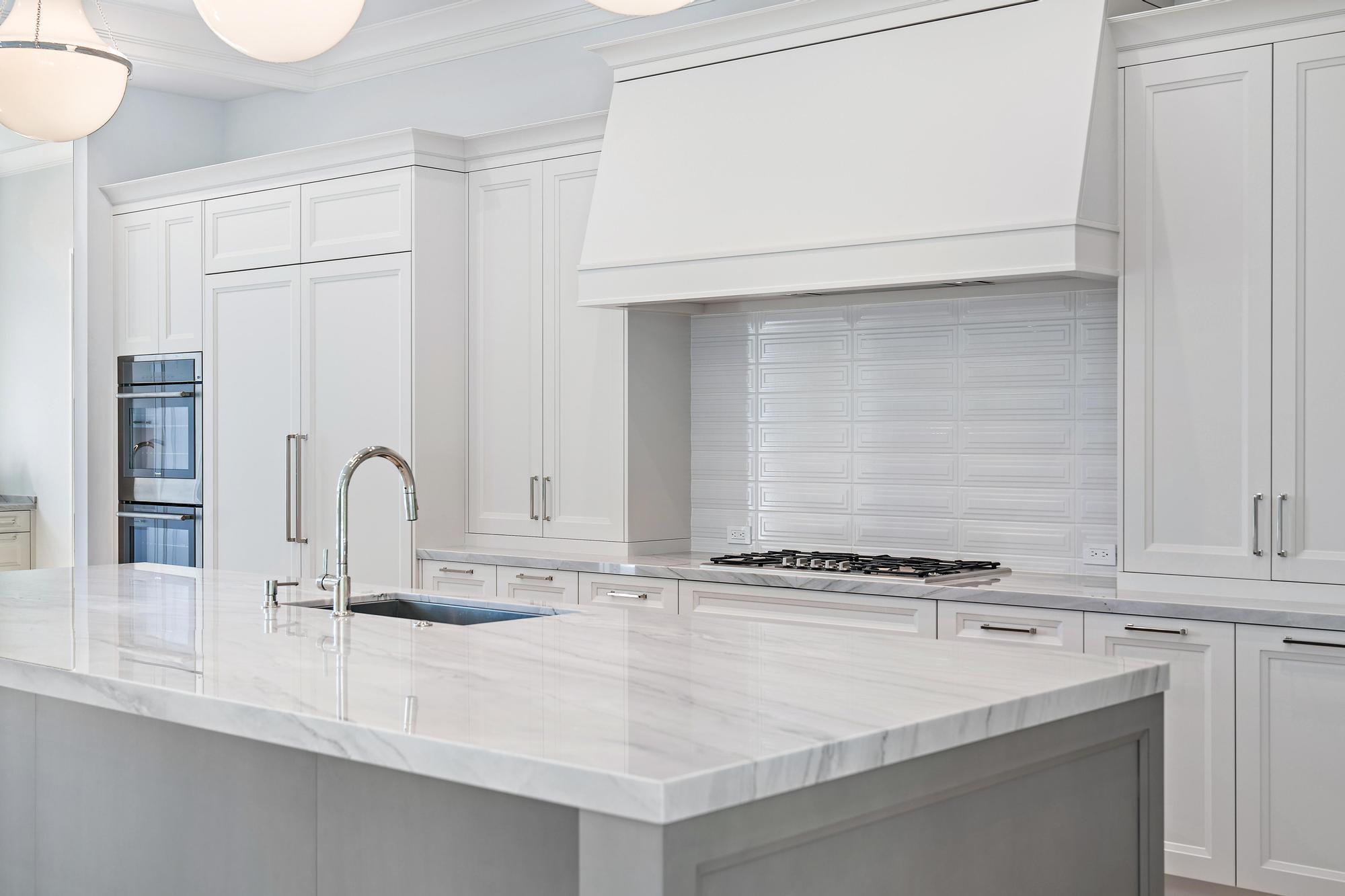 2917 Bluewater Cv Gulfstream, FL 33483