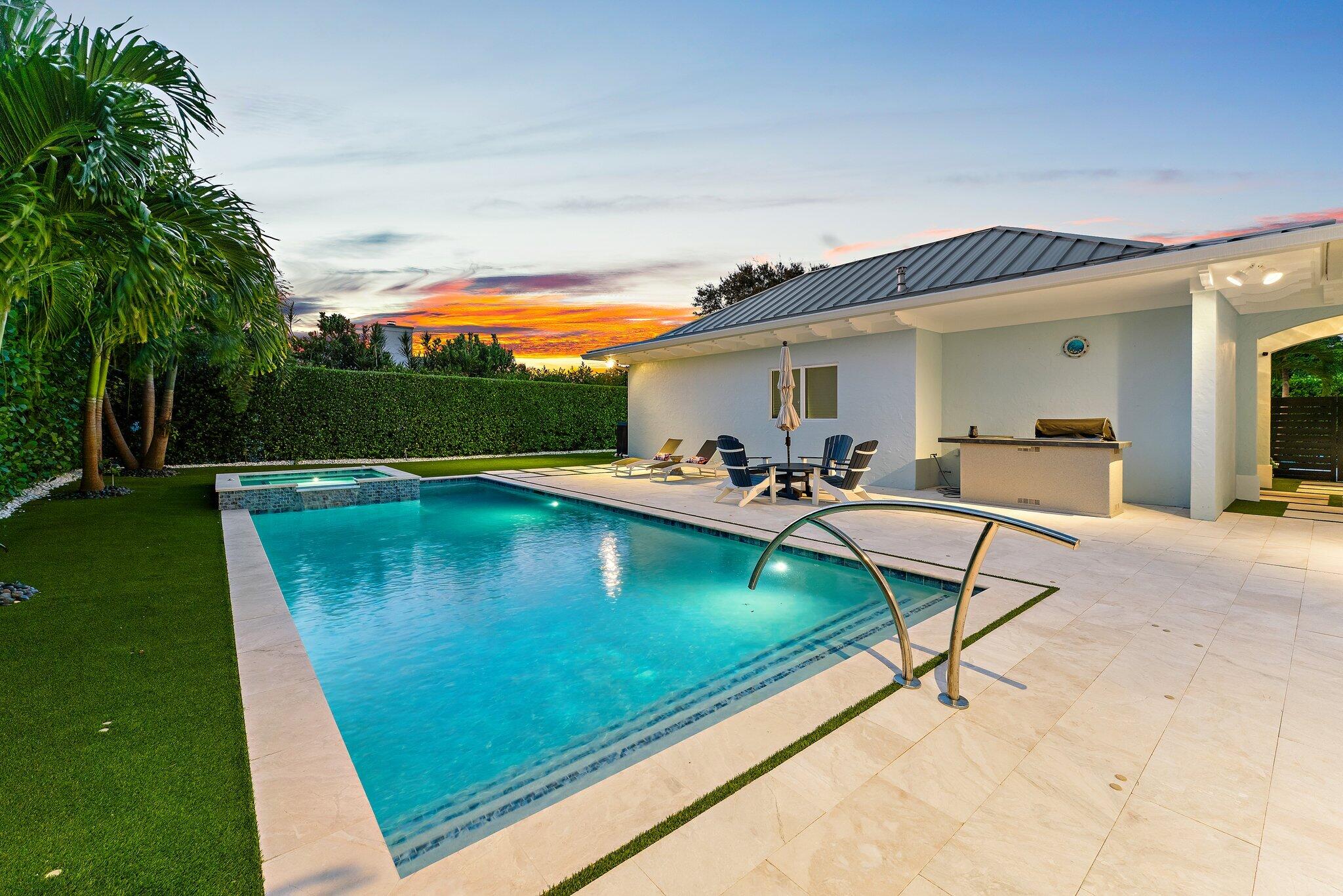 17392 SE Conch Bar Ave Tequesta, FL 33469