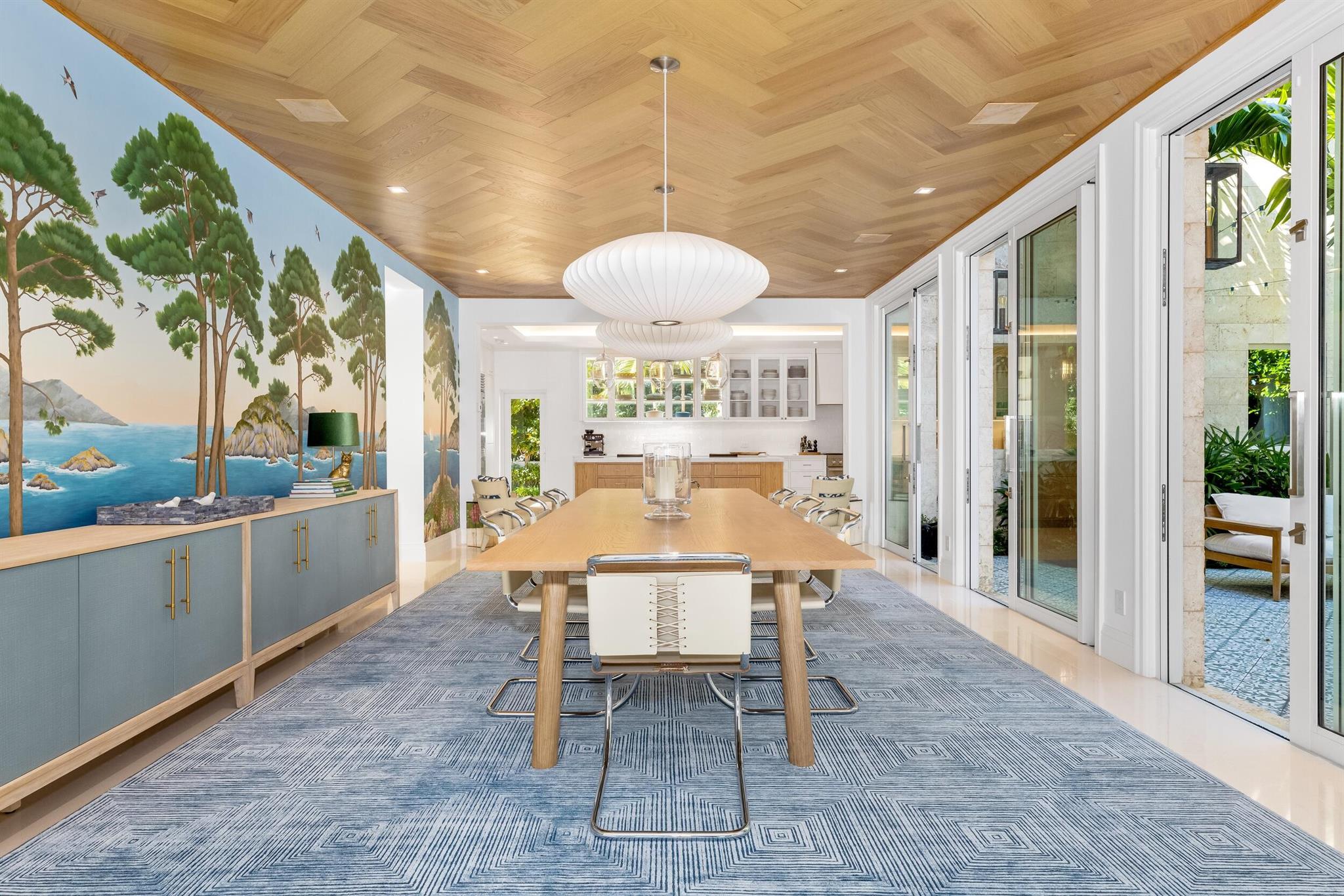 870 S Ocean Blvd Palm Beach, FL 33480