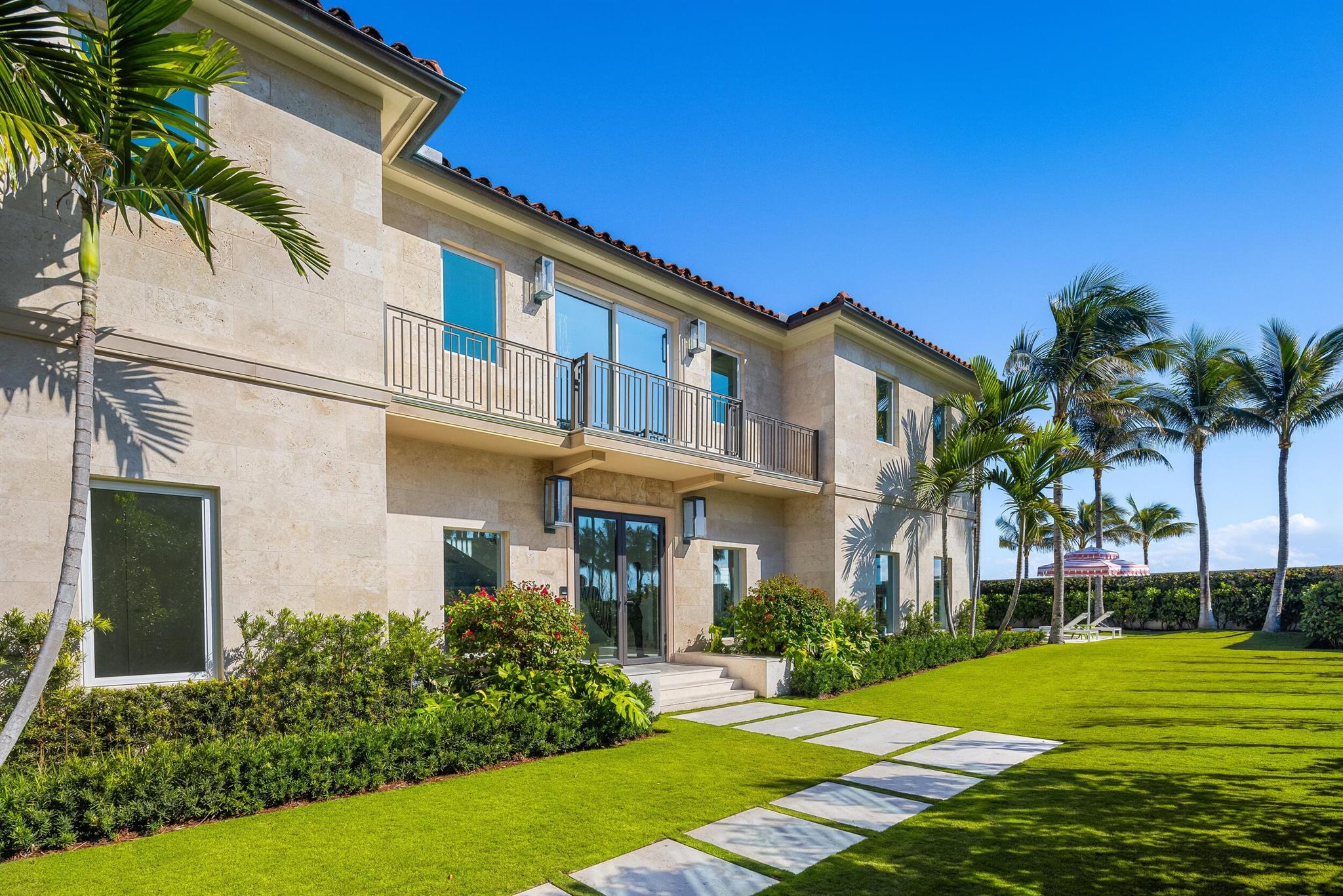 870 S Ocean Blvd Palm Beach, FL 33480