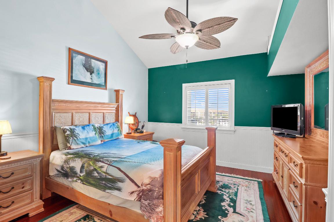 901 Seafarer #503 Jupiter, FL 33477