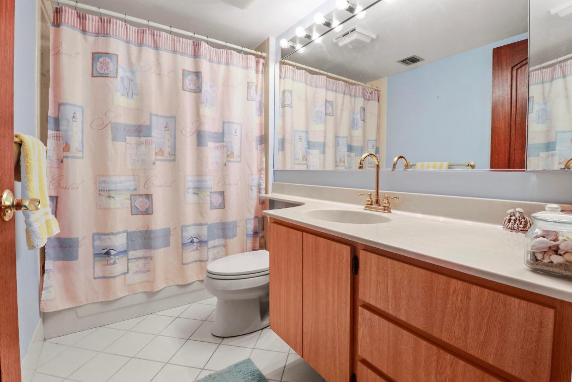 901 Seafarer #503 Jupiter, FL 33477