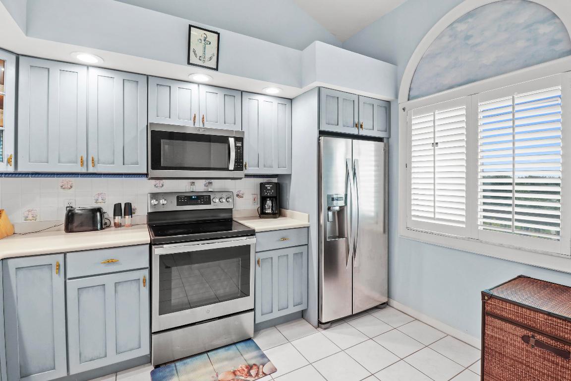 901 Seafarer #503 Jupiter, FL 33477