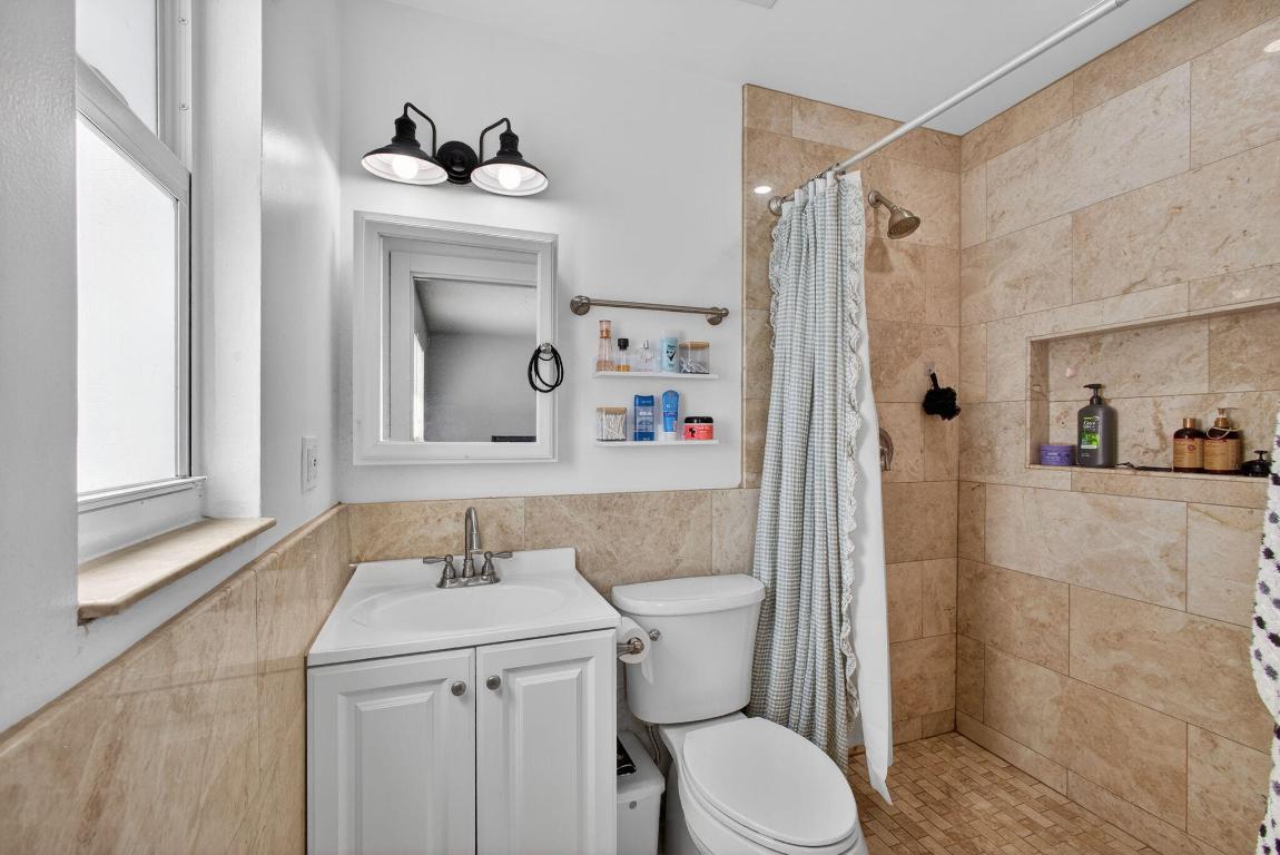 6103 Ebert Jupiter, FL 33458