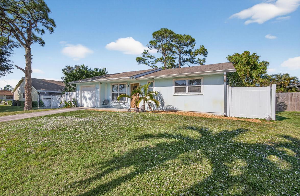 6103 Ebert Jupiter, FL 33458
