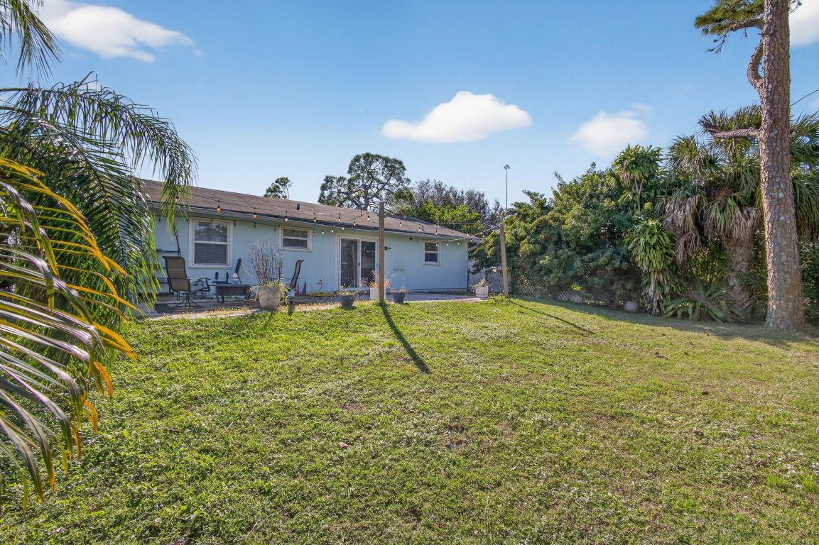 6103 Ebert Jupiter, FL 33458