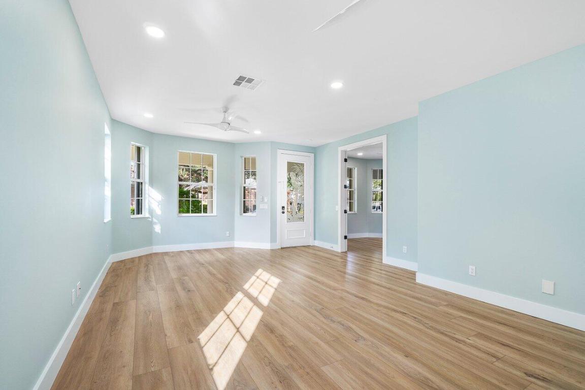 291 Marlberry Jupiter, FL 33458