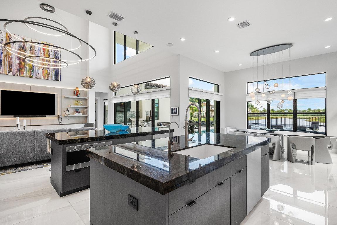 9569 Vescovato Boca Raton, FL 33496