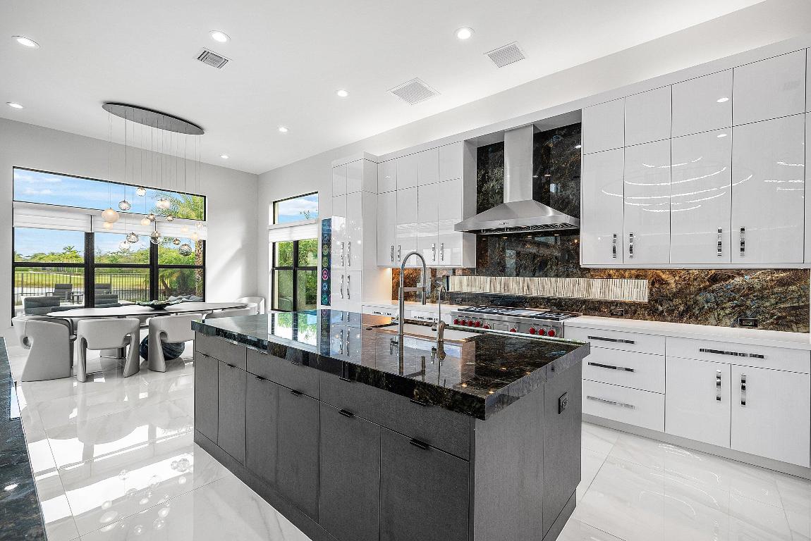 9569 Vescovato Boca Raton, FL 33496