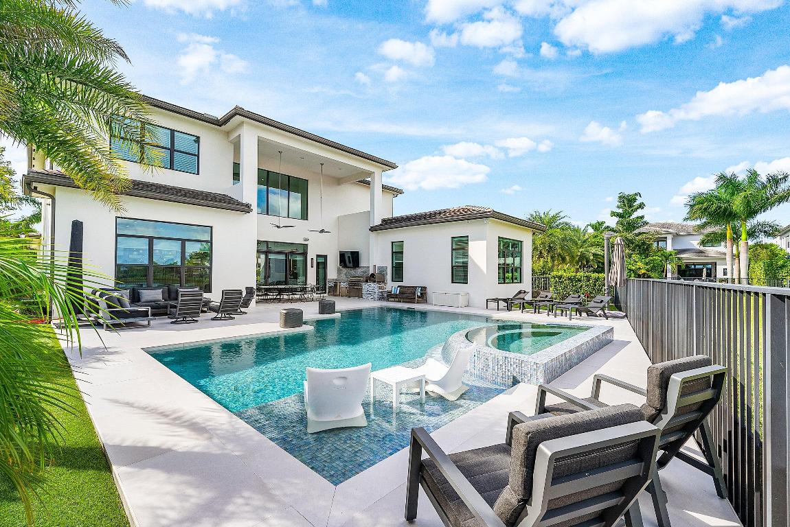 9569 Vescovato Boca Raton, FL 33496