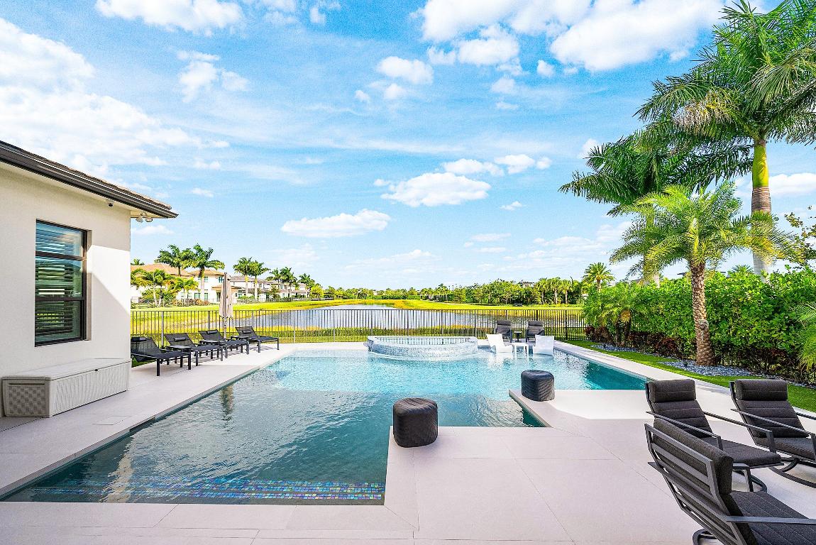 9569 Vescovato Boca Raton, FL 33496