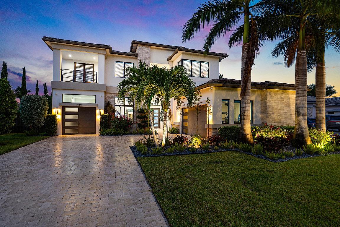 9569 Vescovato Boca Raton, FL 33496