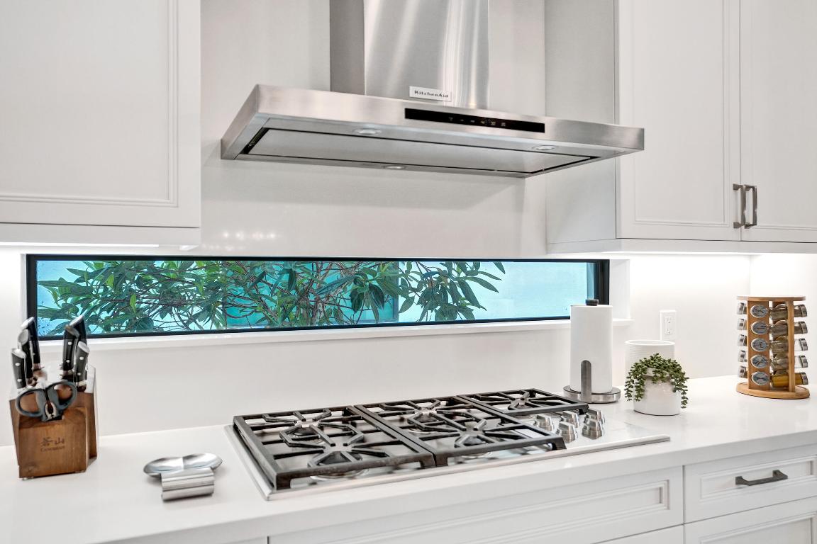 9052 Chauvet Boca Raton, FL 33496