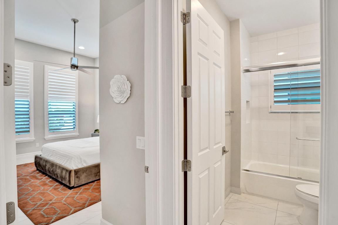 9052 Chauvet Boca Raton, FL 33496