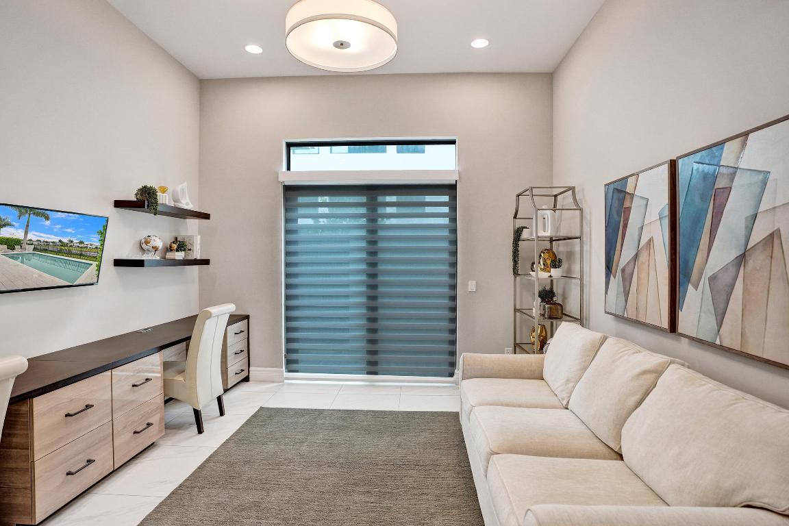 9052 Chauvet Boca Raton, FL 33496