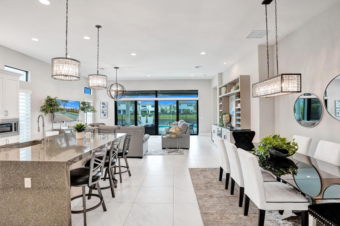 9052 Chauvet Boca Raton, FL 33496