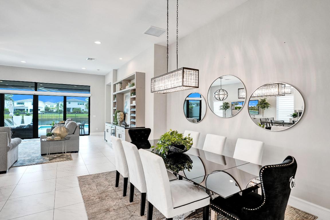 9052 Chauvet Boca Raton, FL 33496