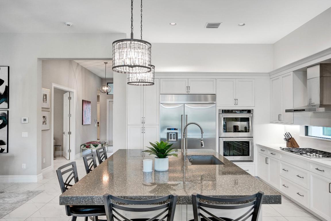 9052 Chauvet Boca Raton, FL 33496