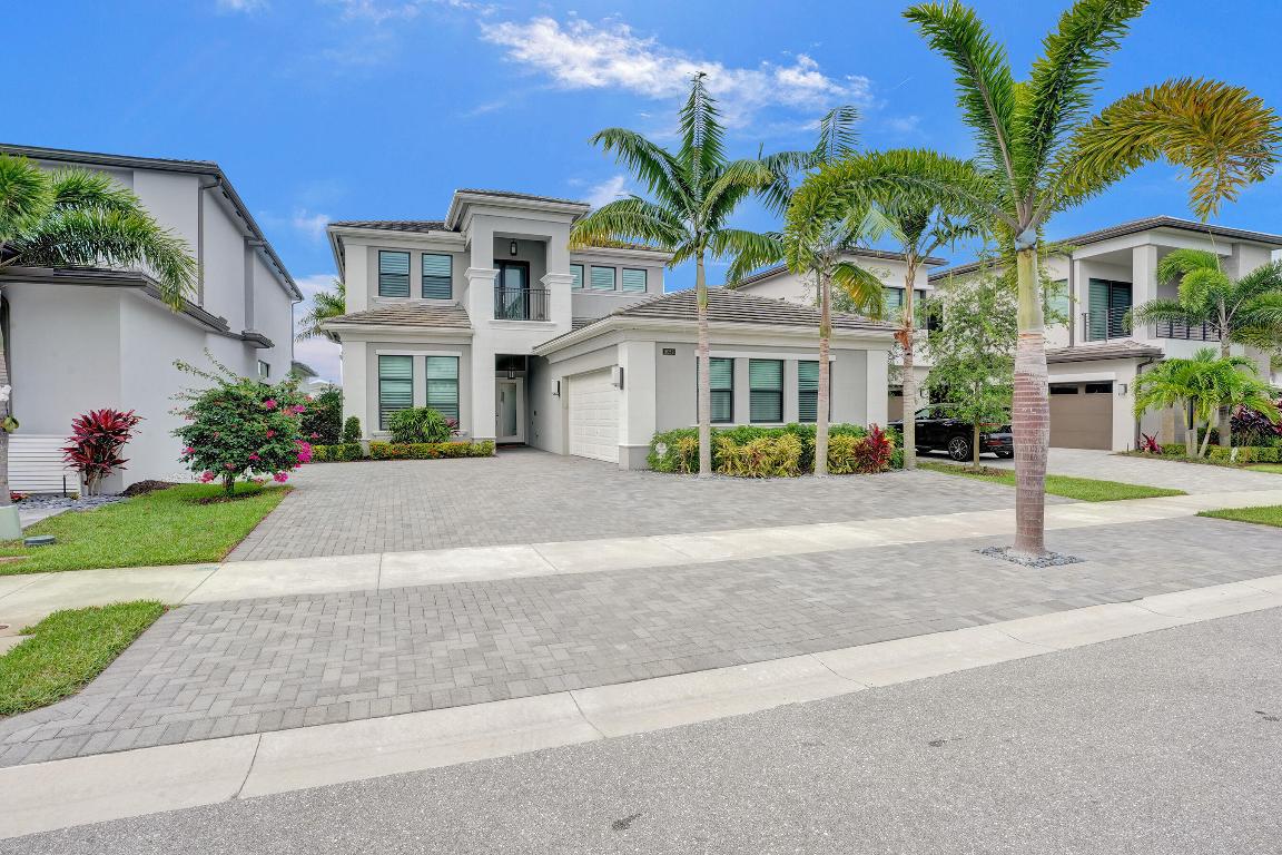 9052 Chauvet Boca Raton, FL 33496