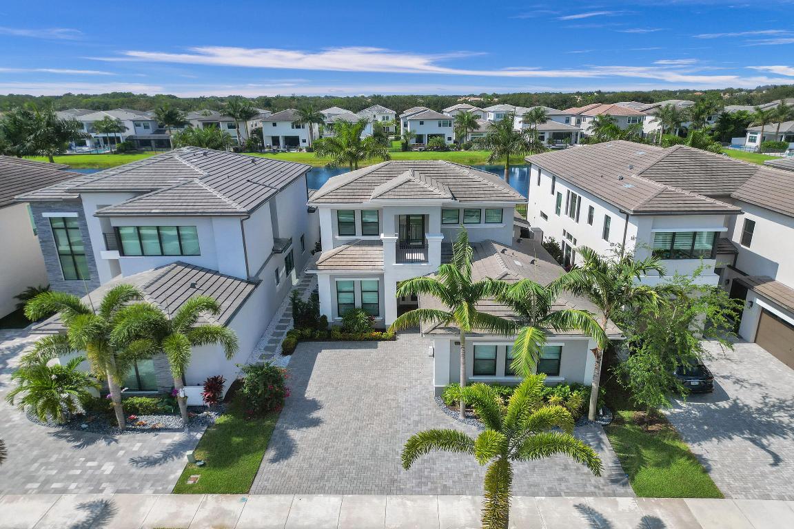 9052 Chauvet Boca Raton, FL 33496