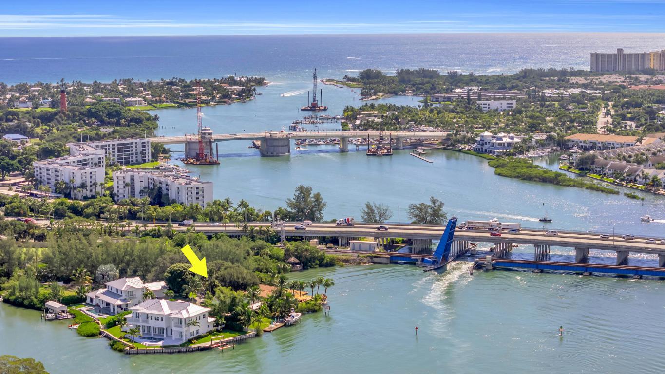 1305 Peninsular Jupiter, FL 33469