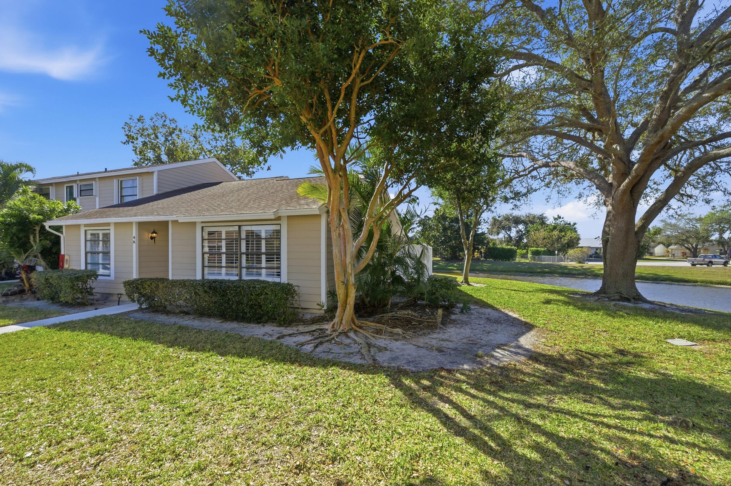 406 Lakewood #4a Jupiter, FL 33458